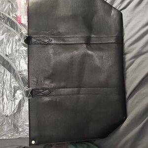 Thirty-One Black Smooth Pebble Tote